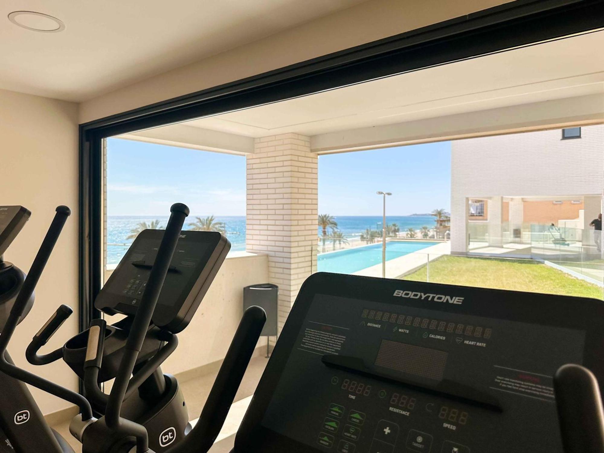 Apartamento Lantia. Amaneceres De Ensueno Y Piscina Con Vistas El Campello Exterior foto