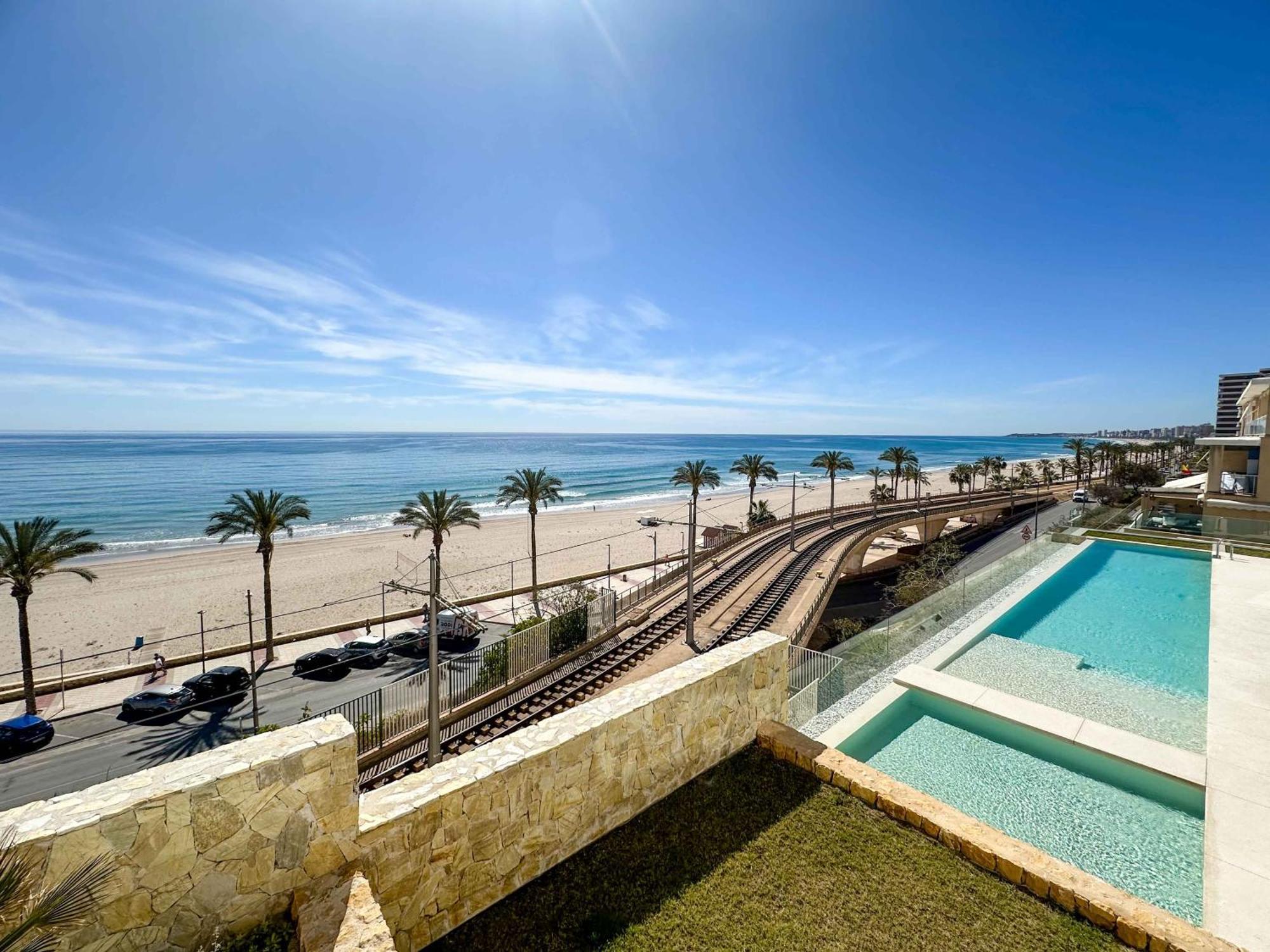 Apartamento Lantia. Amaneceres De Ensueno Y Piscina Con Vistas El Campello Exterior foto